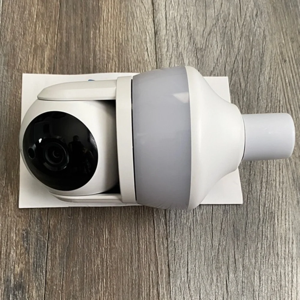 Sight Bulb Pro WiFi Camera - White and Gray